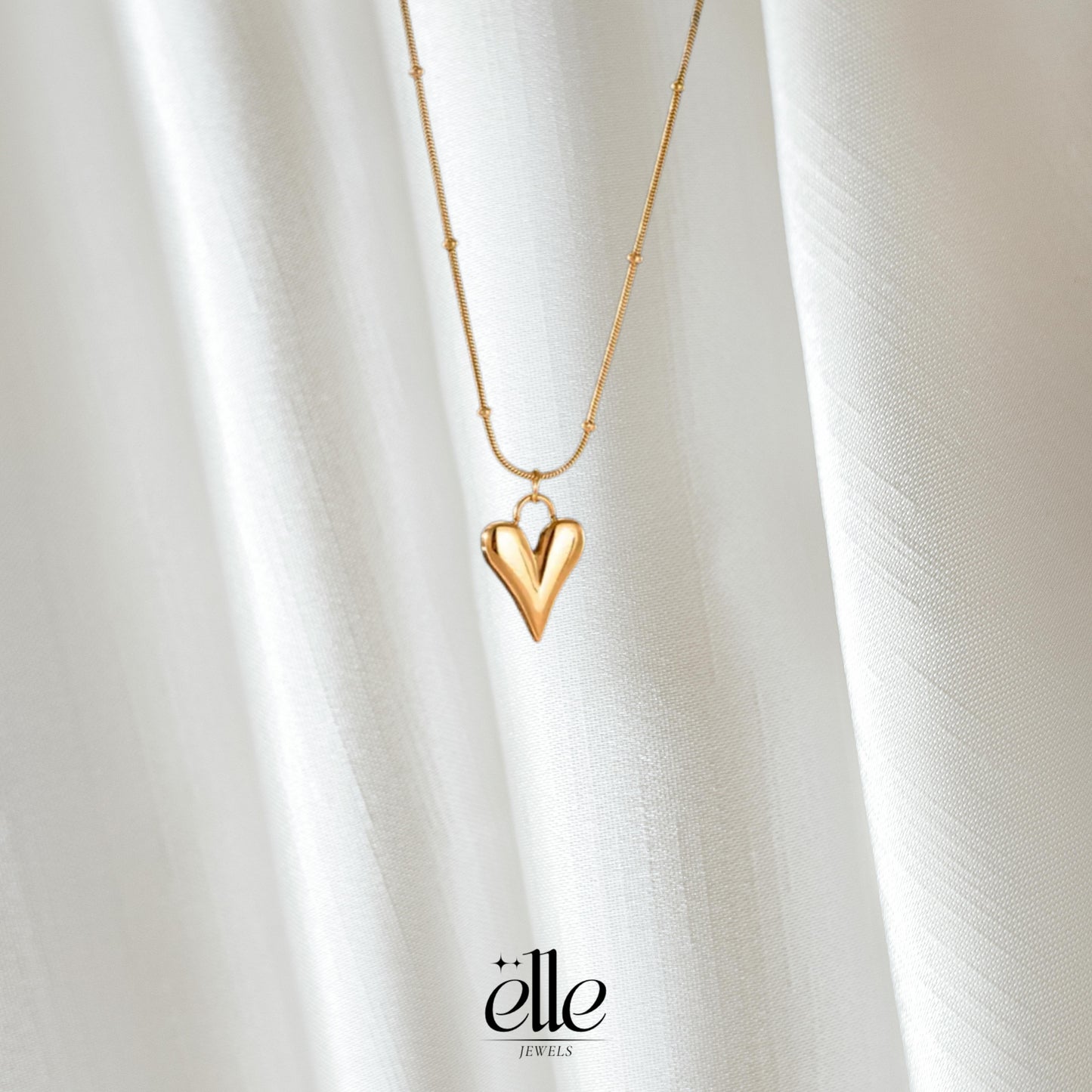 Love Me Necklace
